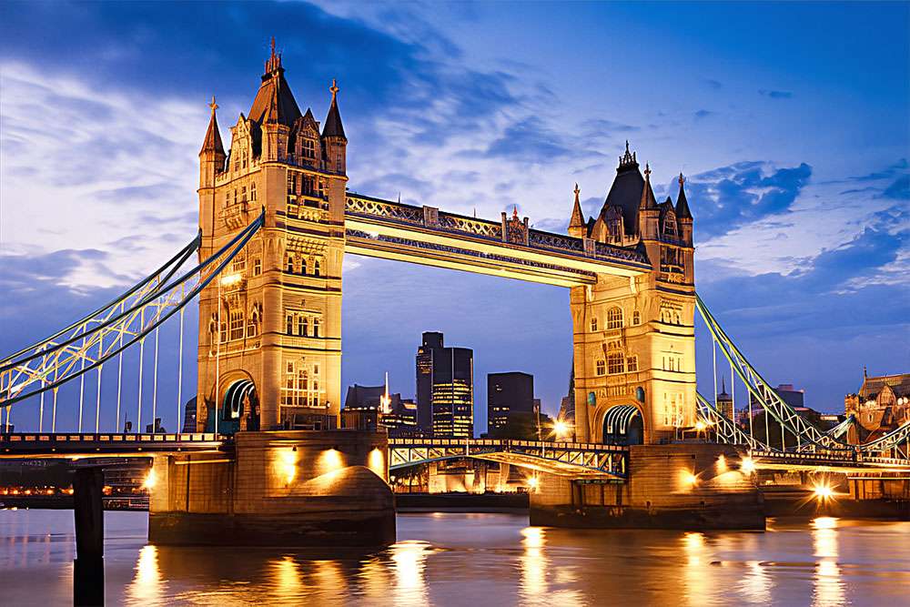 Salsa events in London